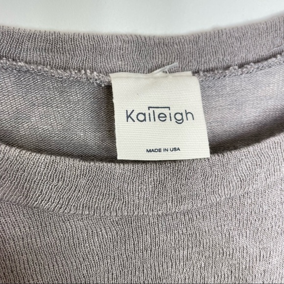 Stitch Fix l Kaileigh Front Twist Top, Medium - Picture 2 of 12